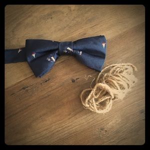J. CREW: CREW CUTS: Boys Navy Nautical Bow tie